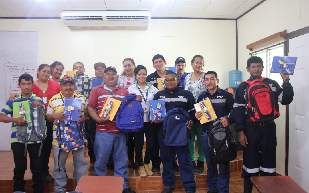 Arranca programa de alfabetización: HEMCO impulsa educación para colaboradores