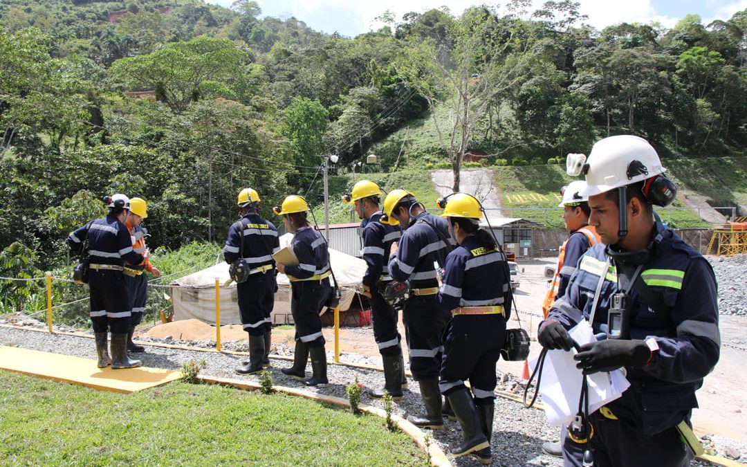 MEM realiza visita para conocer inversiones sociales y ambientales