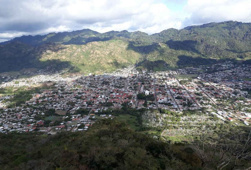 Rehabilitan Mirador del cerro La Cruz