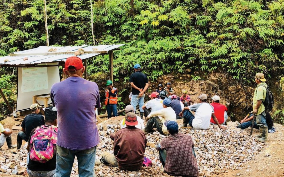 Modelo Bonanza capacita a 753 mineros artesanales